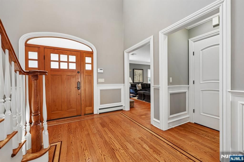 Photo of 72 4th Street, Park Ridge, NJ 07656 (MLS # 26013042)