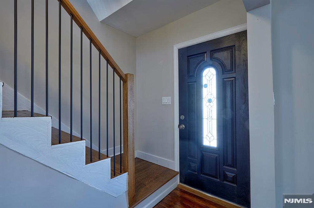 6 Levitt Avenue