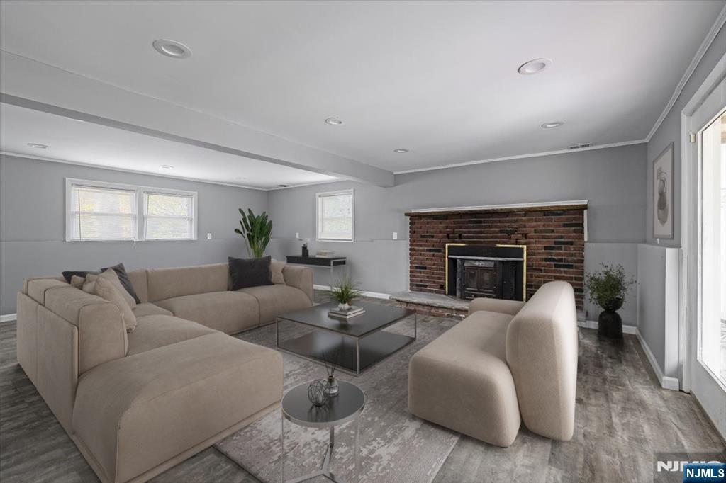 145 Schwarz Boulevard