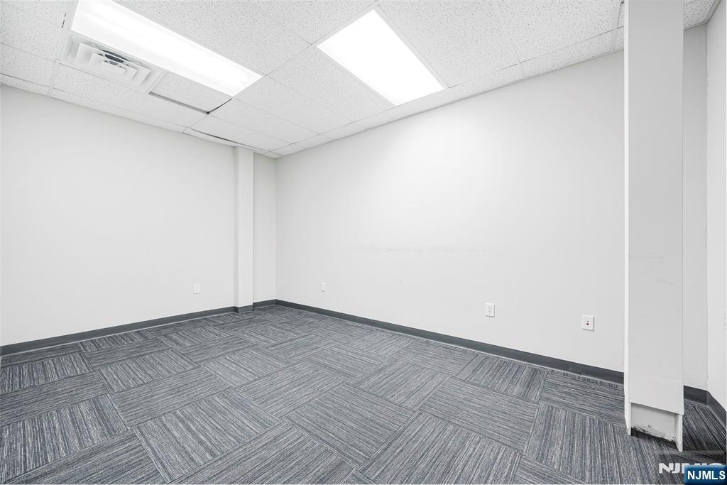 1 Lethbridge Plaza 33