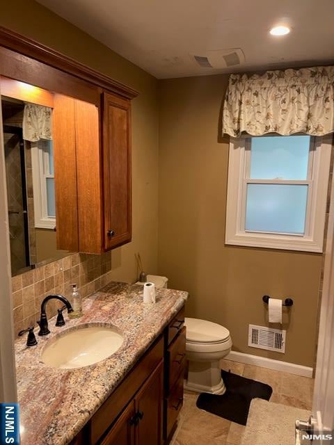 Photo of 36 River Road, Oakland, NJ 07436 (MLS # 26032808)