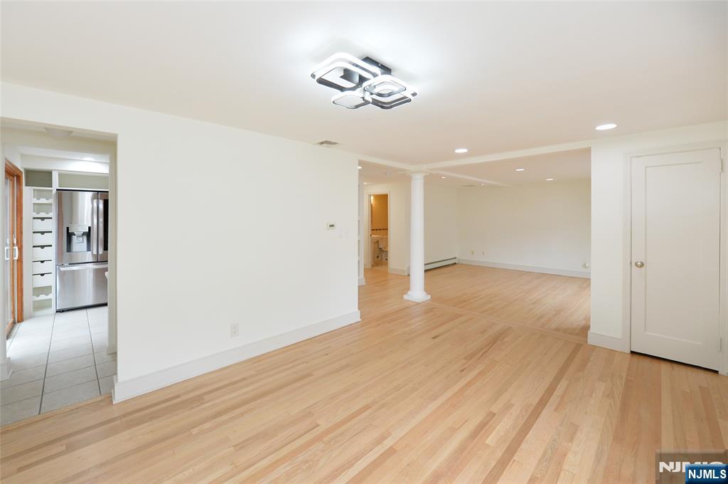 1-06 Lambert Road