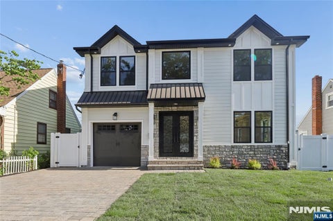 Photo of 9 Cole Street, Bergenfield, NJ 07621 (MLS # 26020910)