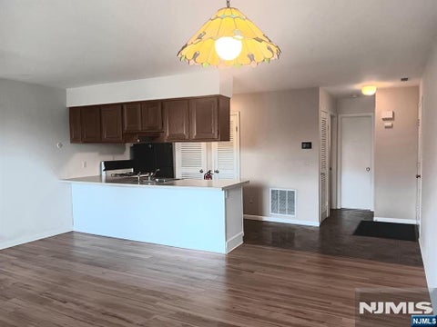 Photo of 2 Brandywine Court #5, Vernon, NJ 07462 (MLS # 26041236)