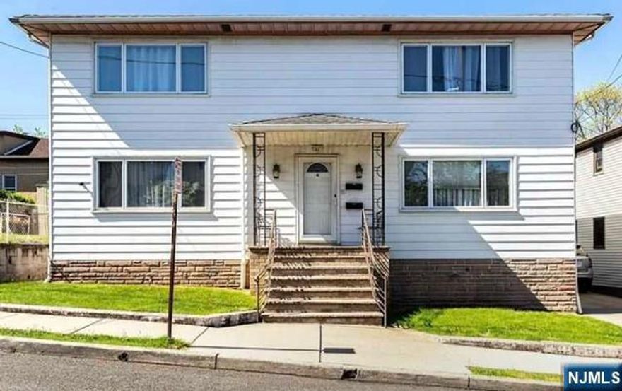 Spacious 3-bedroom apartment on an owner-occupied house with hardwood floors and carpet! Living room, Dining room, Kitchen, and full bath. Large closet space! No smoking of any kind is allowed in the unit or on the premises. No use of the yard. No pets of any kind. No laundry. No parking. Central AC and forced hot air heat. Tenants supply their own heat and utilities. The Landlord requires a credit check, a rental application, and proof of ability to pay.