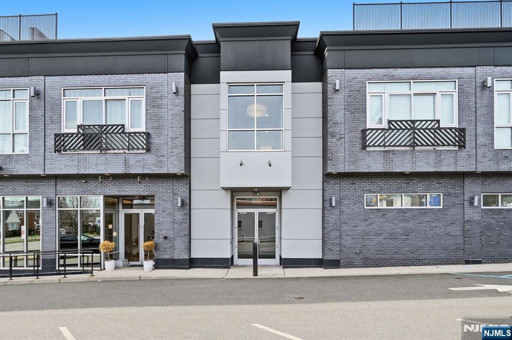 271 Millburn Avenue D