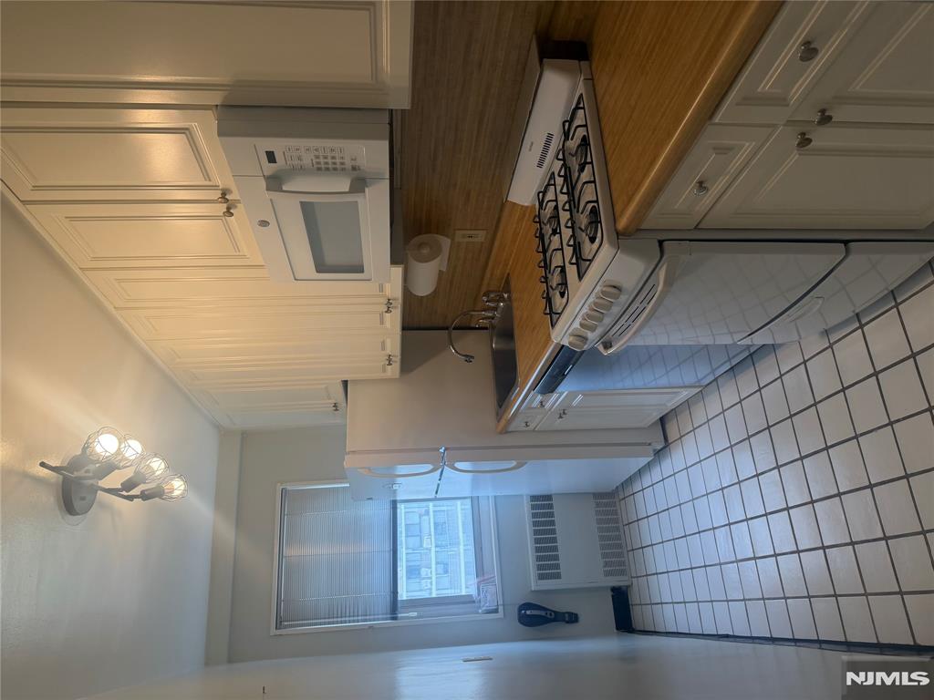 280 Prospect Avenue 5D