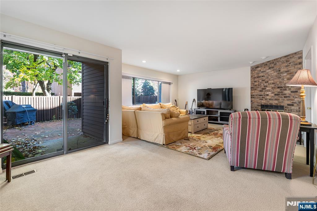 191 Yorktowne Court 191B