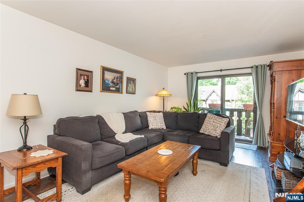 309 Mark Twain Way
