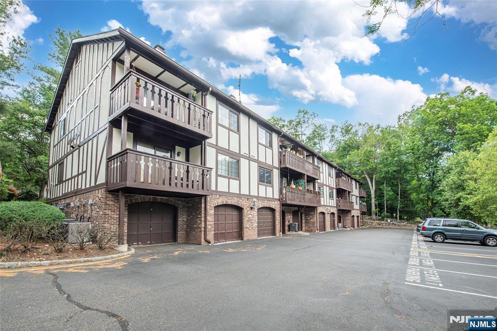 309 Mark Twain Way