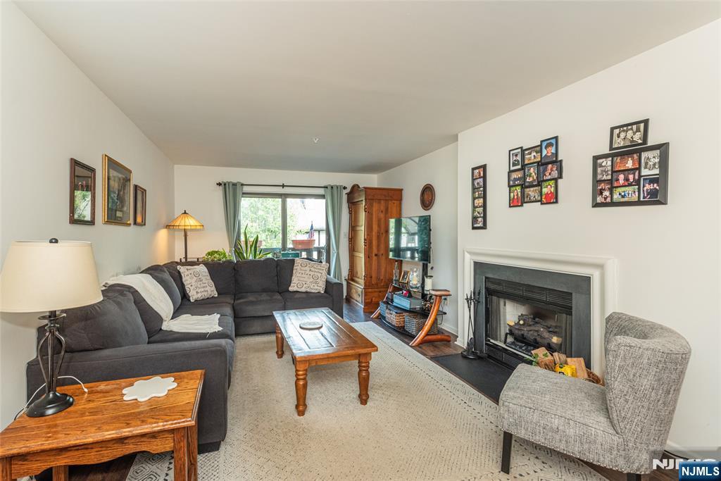 309 Mark Twain Way