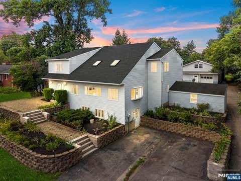 Photo of 163 Oldham Road, Wayne, NJ 07470 (MLS # 26030593)