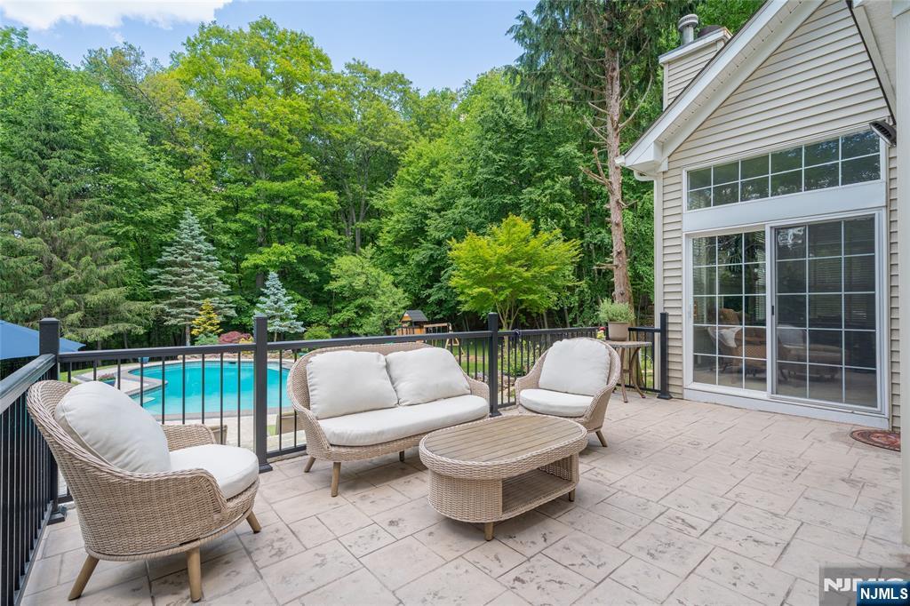 17 Cromwell Drive