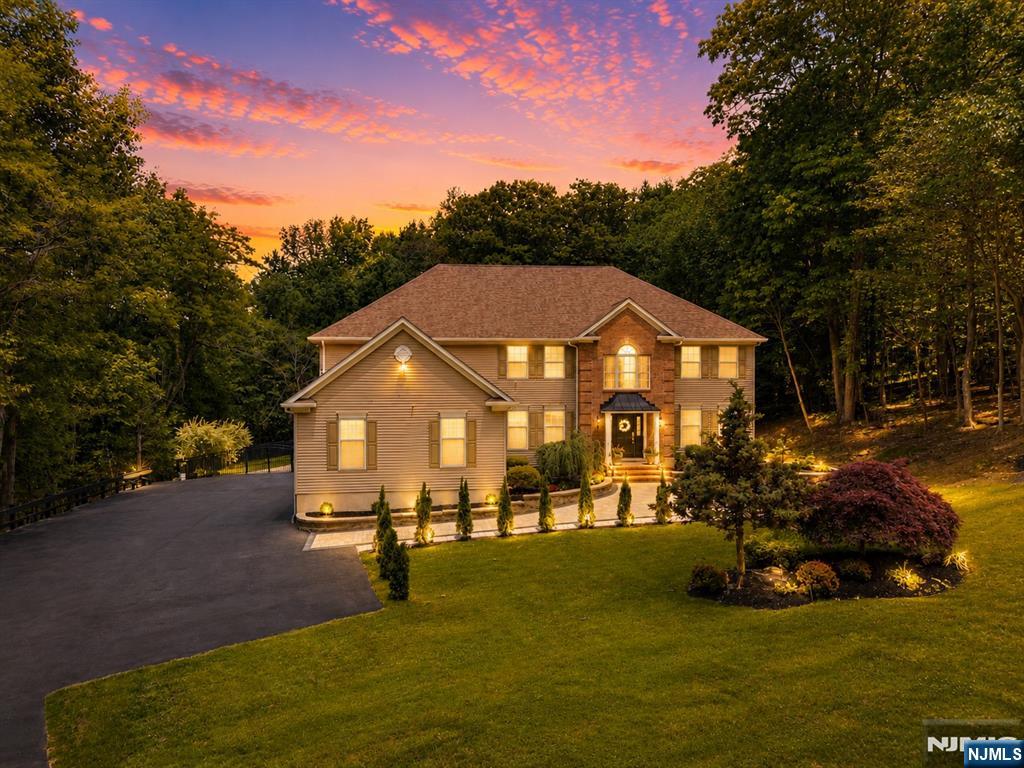 17 Cromwell Drive
