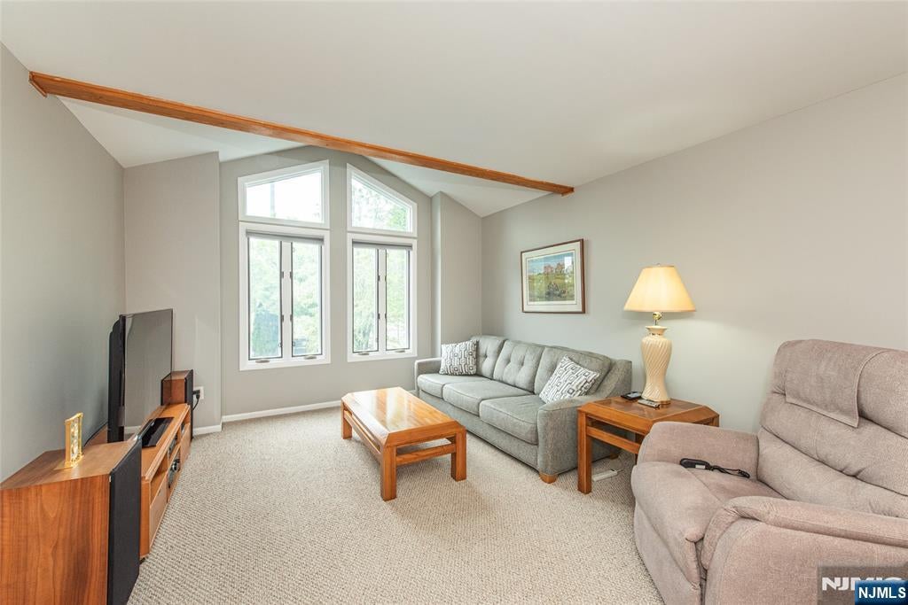 45 Sampson Street 11