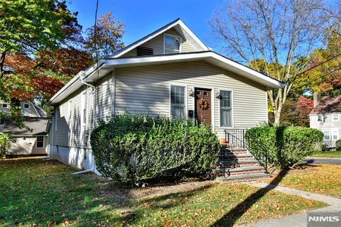 2 S Highwood Avenue Glen Rock NJ 07452