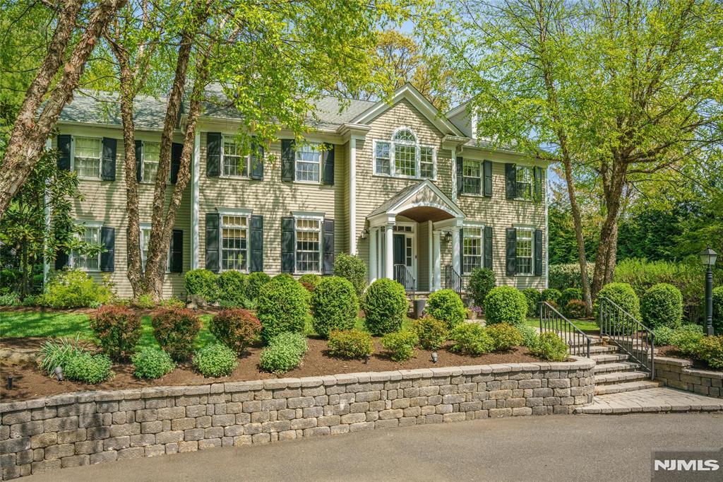 74 White Oak Ridge Road