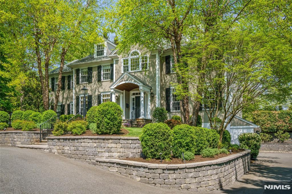 74 White Oak Ridge Road