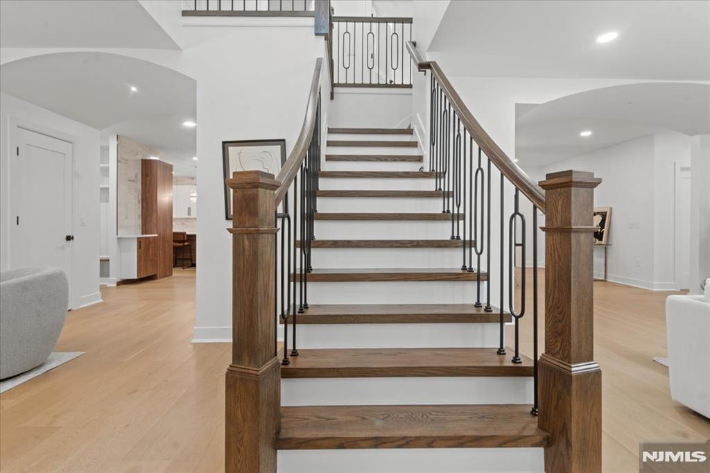 45 Riverview Terrace
