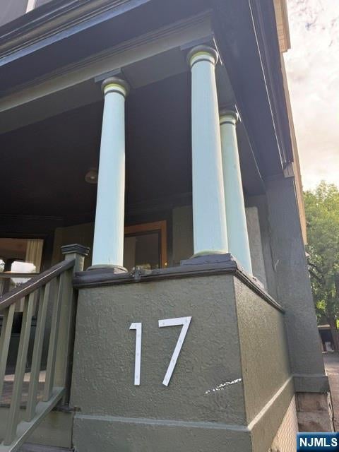 17 Oxford Street