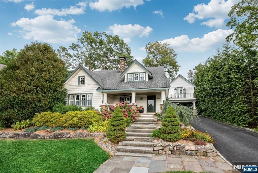 Photo of 203 Long Pond Road, West Milford, NJ 07421 (MLS # 25040132)