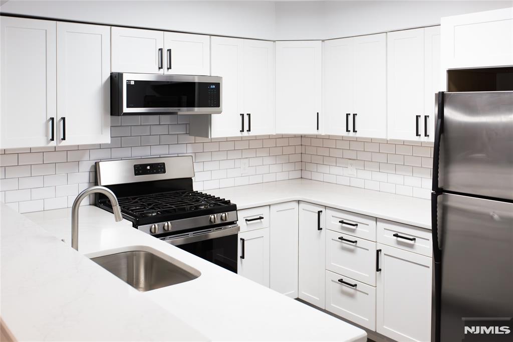 212 Westchester Court 3507