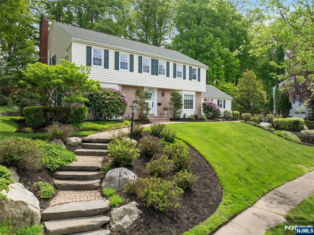 694 Blauvelt Drive