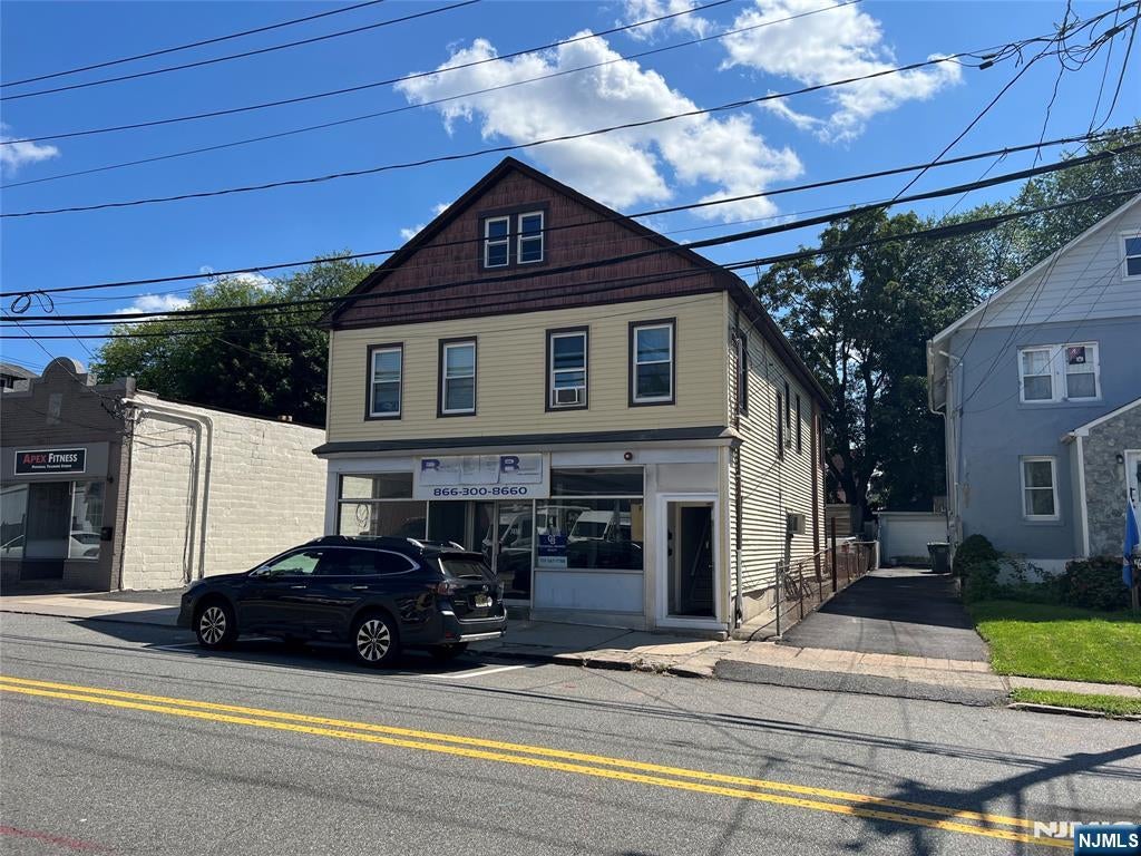 66-72 W Main Street