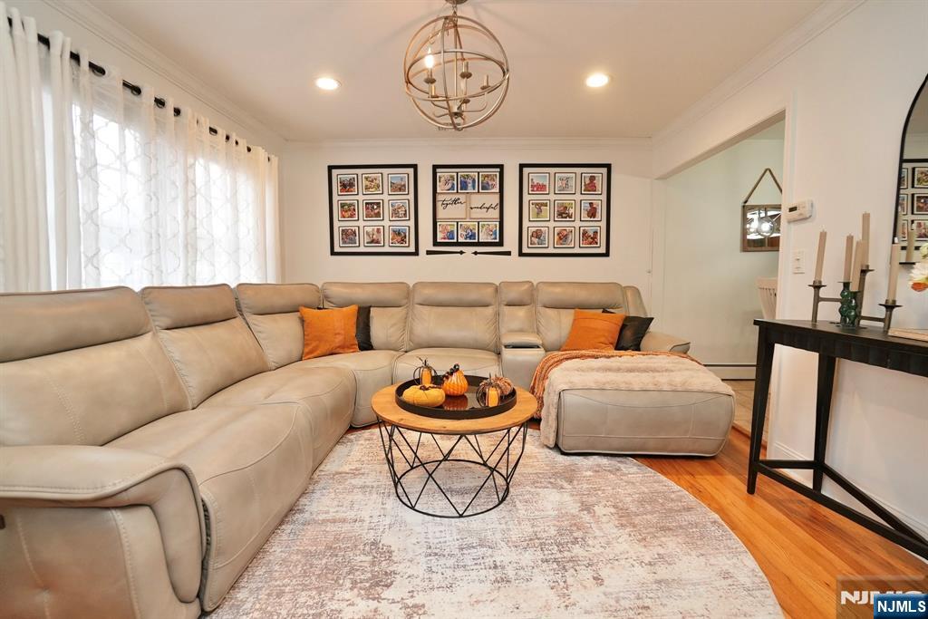 153 S Mountain Circle