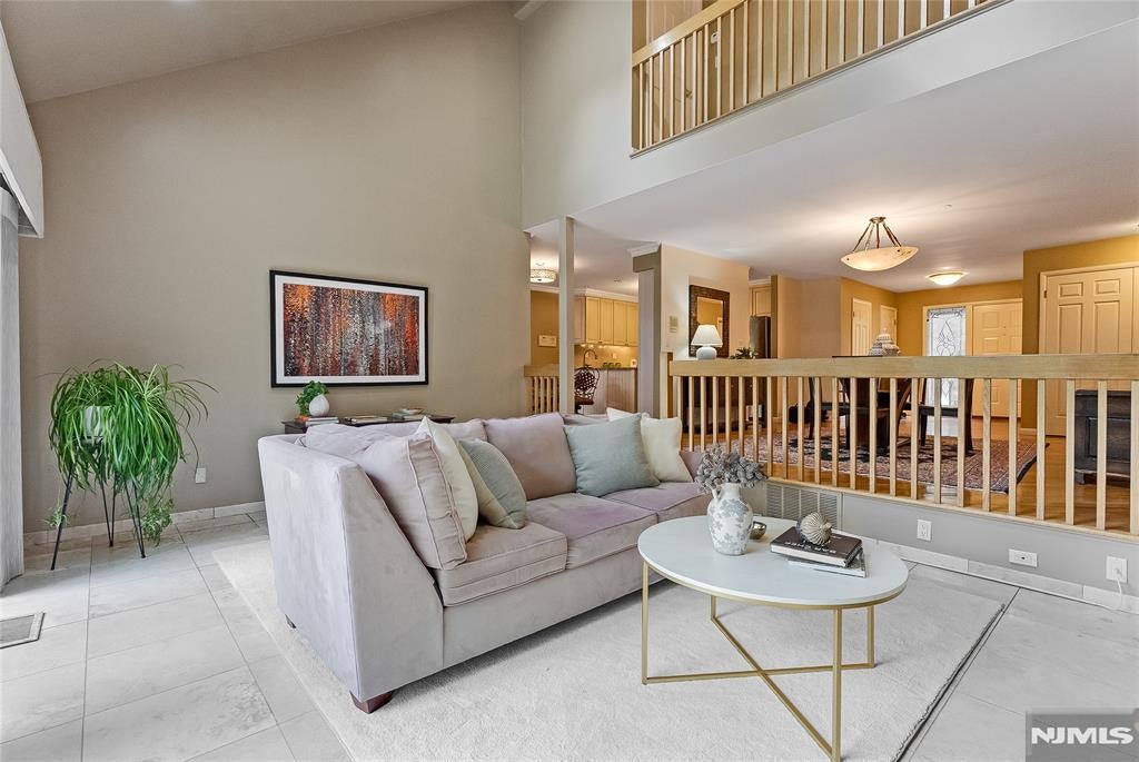 5 Carla Court