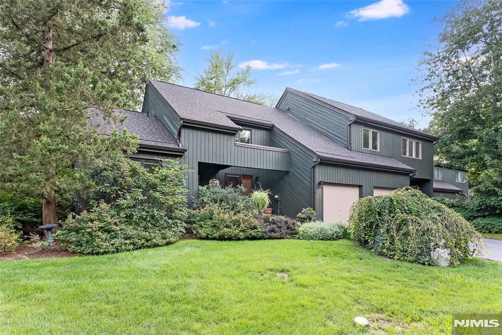 5 Carla Court