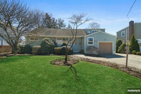 324 Jordan Road New Milford NJ 07646