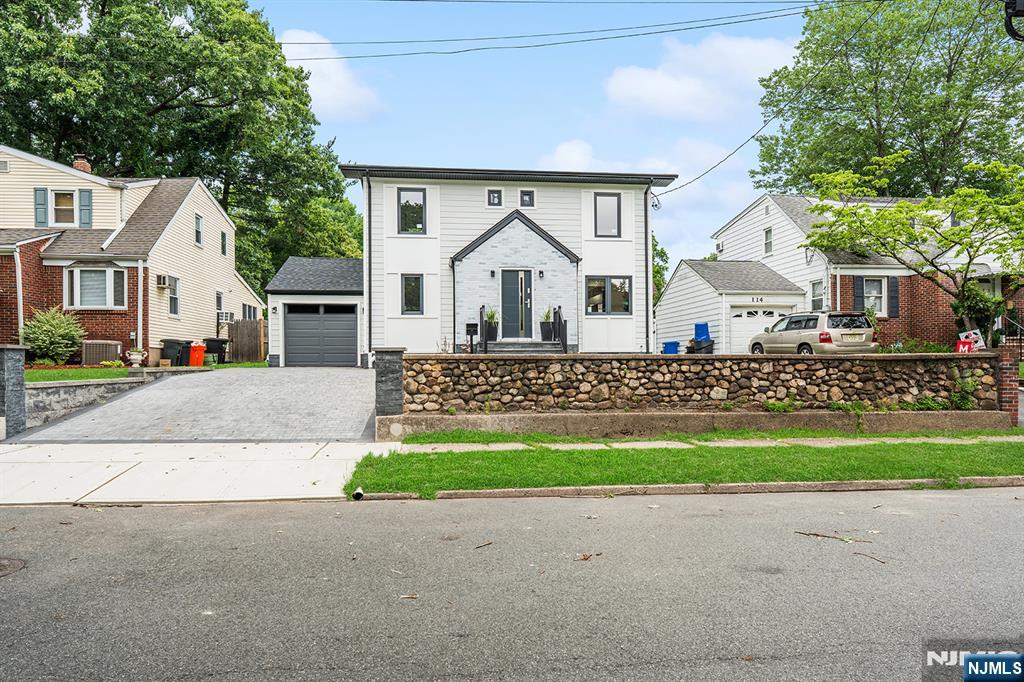 110 Maple Street