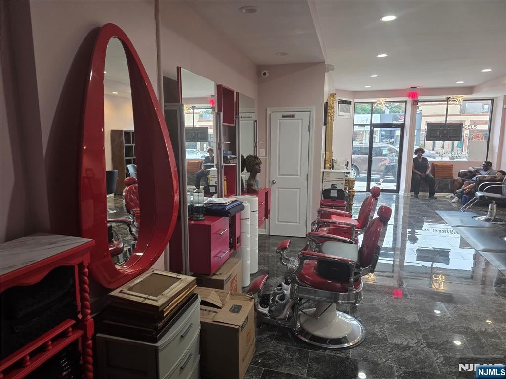 1442 Queen Anne Road
