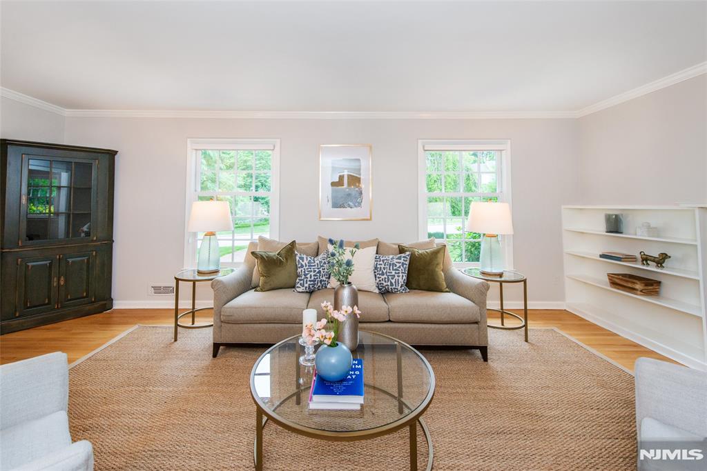 26 Cornell Way