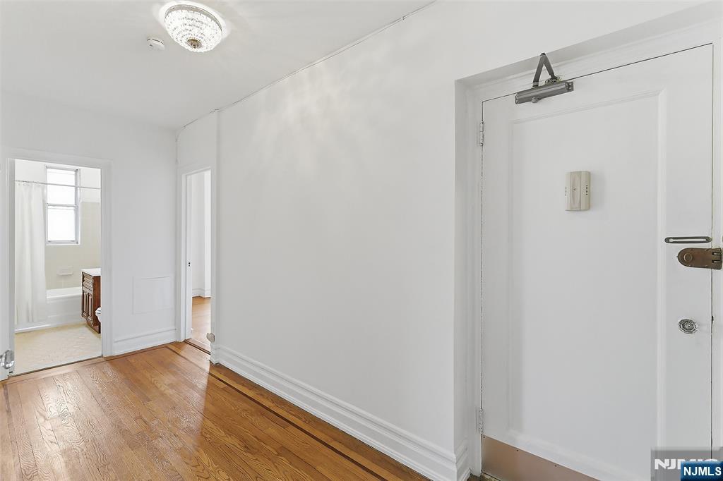 100 Palisade Avenue B51