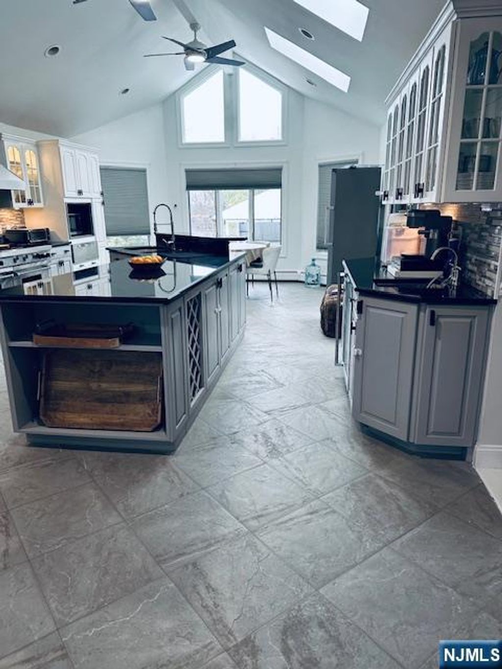 Photo of 149 Oldham Road, Wayne, NJ 07470 (MLS # 26000187)