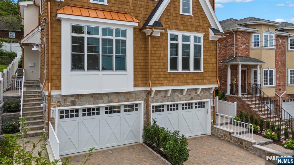 518 4th Street A