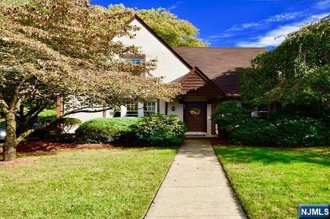 351 Closter Dock Road Closter NJ 07624