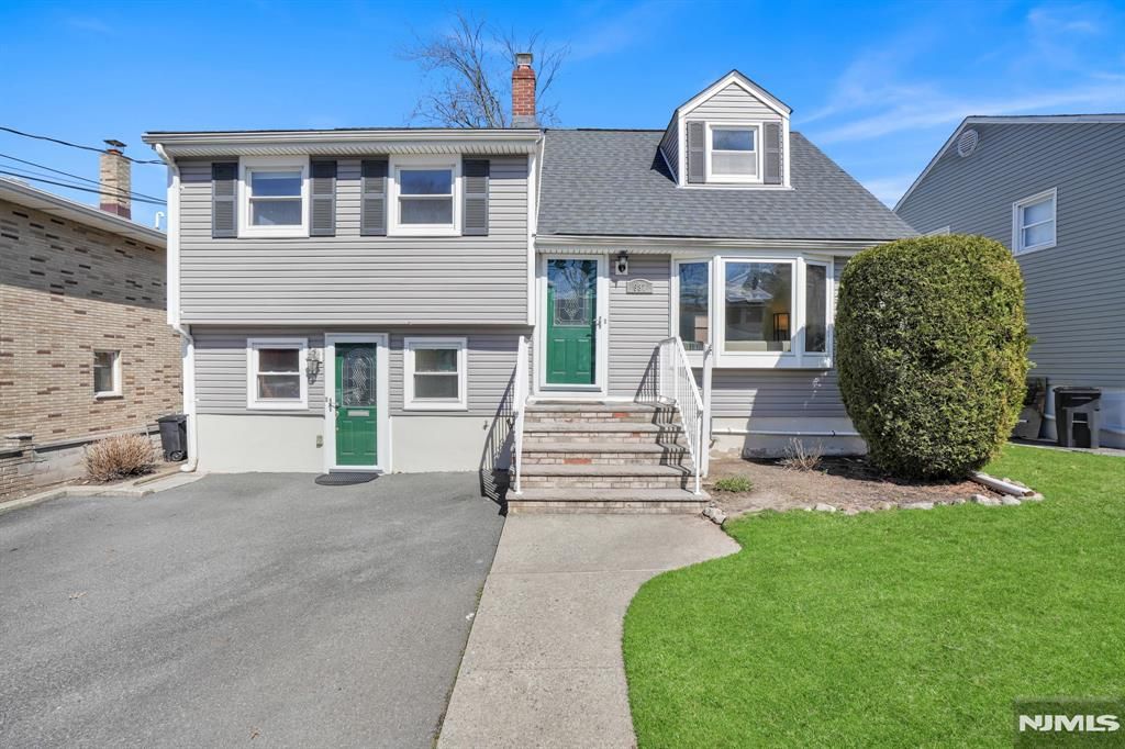 Photo of 687 Lancaster Road, Ridgefield, NJ 07657 (MLS # 26008680)