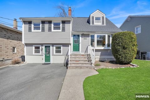 Photo of 687 Lancaster Road, Ridgefield, NJ 07657 (MLS # 26008680)