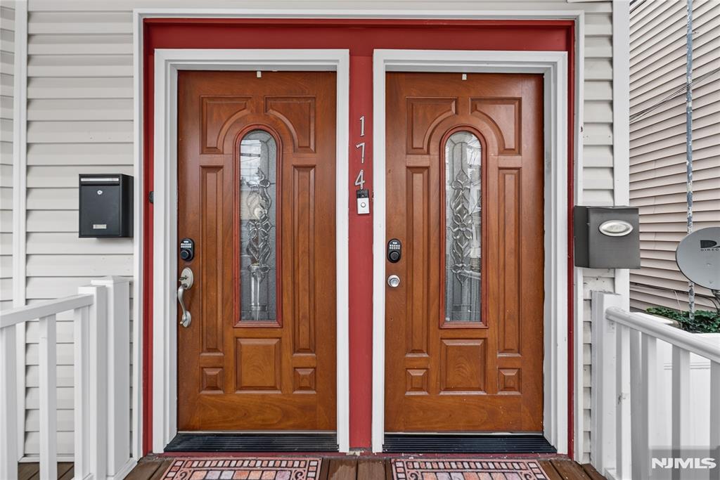 76 Laurel Avenue