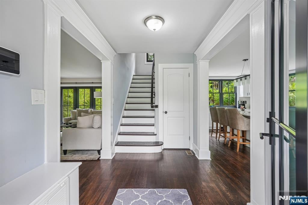 63 Ravine Avenue
