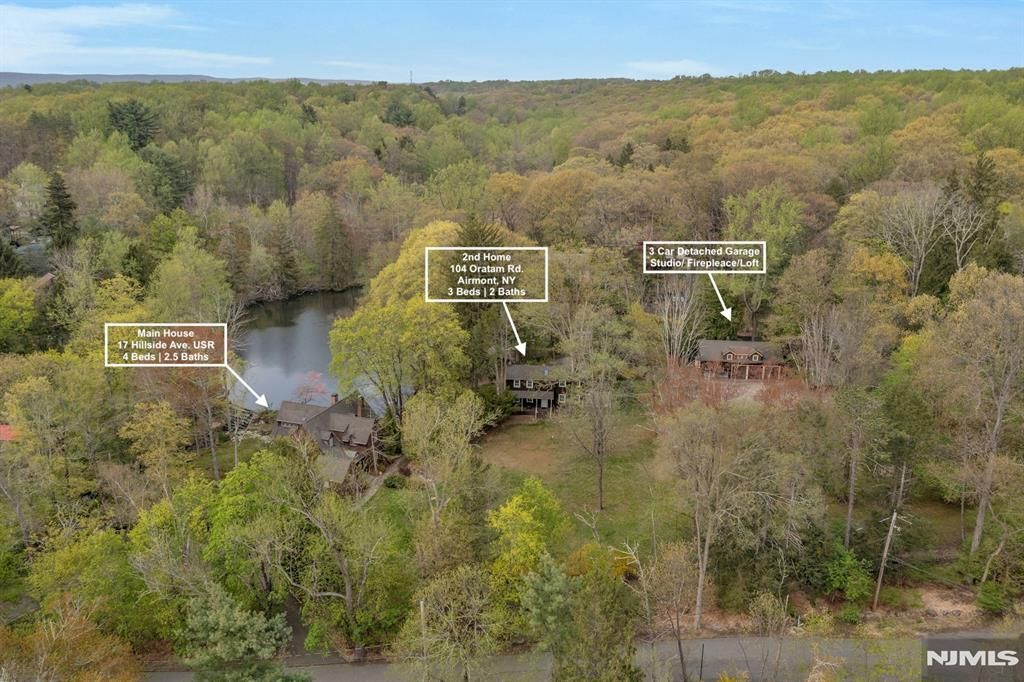 Photo of 17 Hillside Avenue, Upper Saddle River, NJ 07458 (MLS # 26005368)