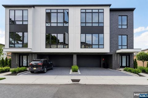 Photo of 1157 Inwood, Fort Lee, NJ 07024 (MLS # 26019323)