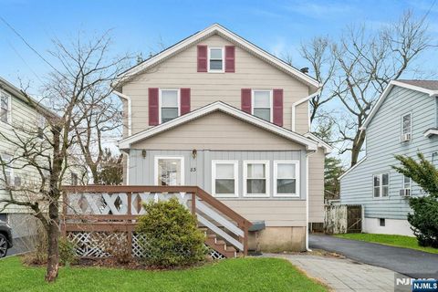 83 McKinley Avenue Dumont NJ 07628