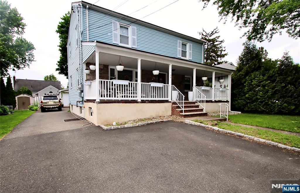 Photo 1 of 136 27th St, Fair Lawn, New Jersey, $2,500, Web #: 325016441