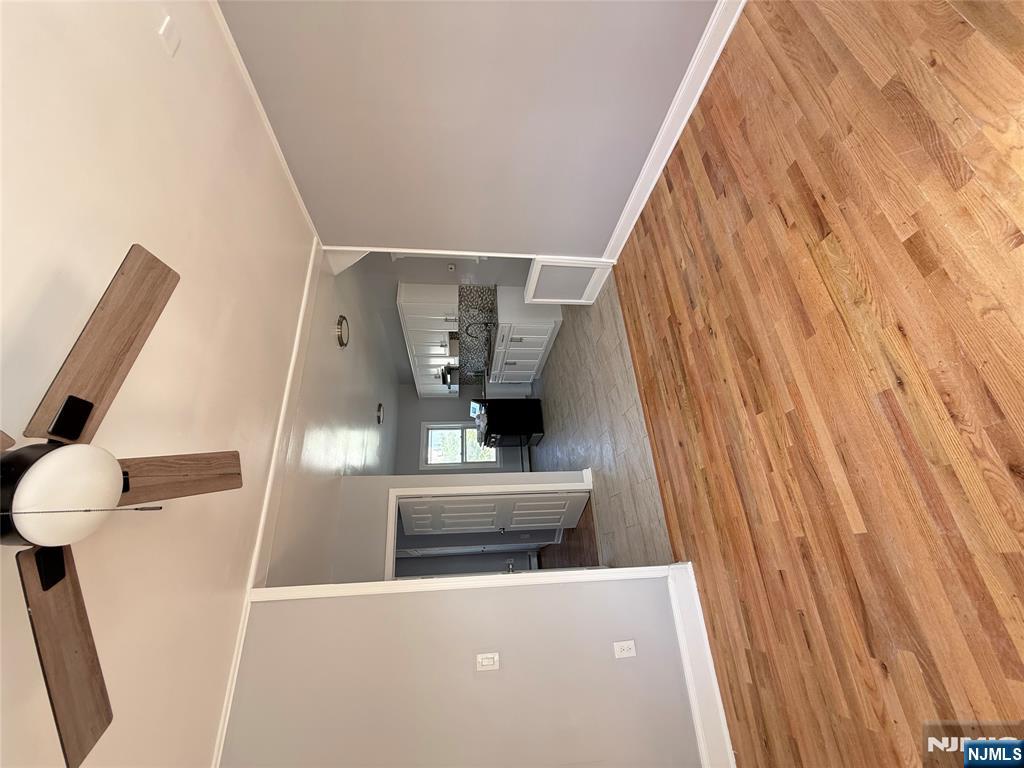 10 Rossiter Avenue
