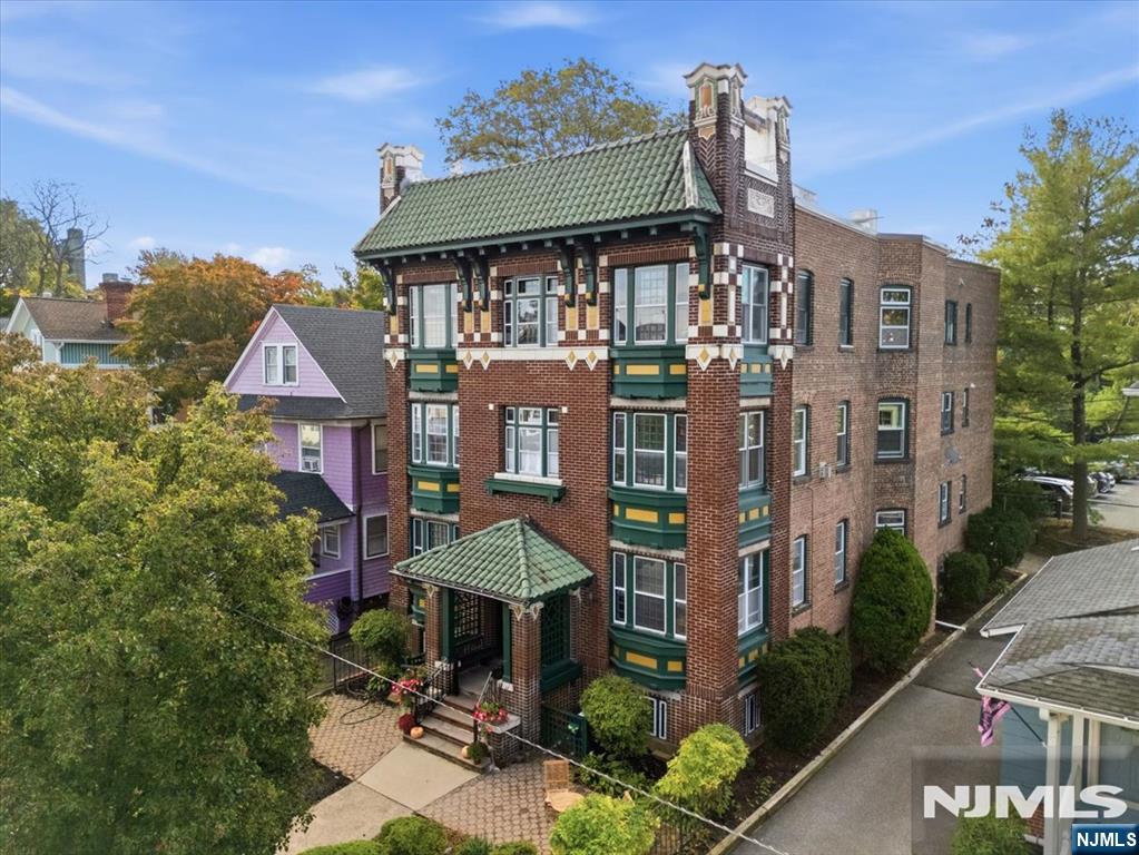 30 The Crescent C0007