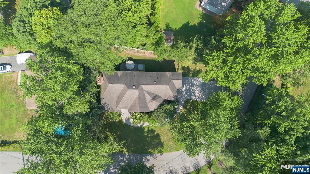 5 Kenyon Court